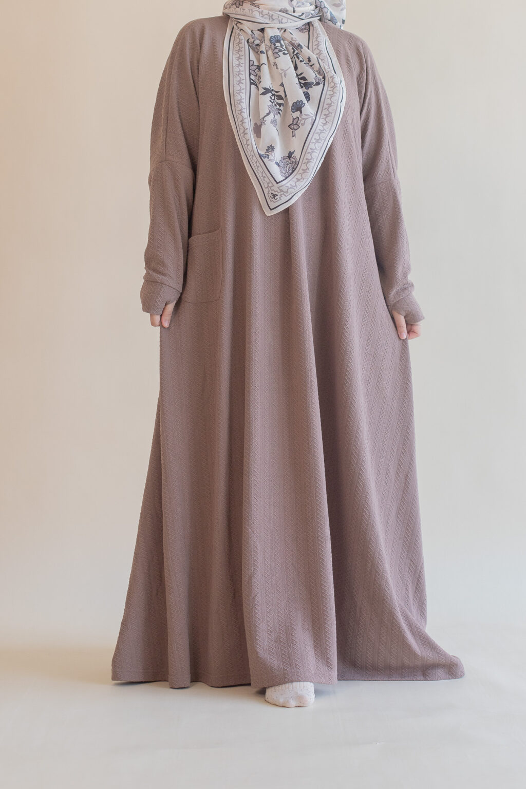 Ines Kaftan in Saddle – Nade El Luna