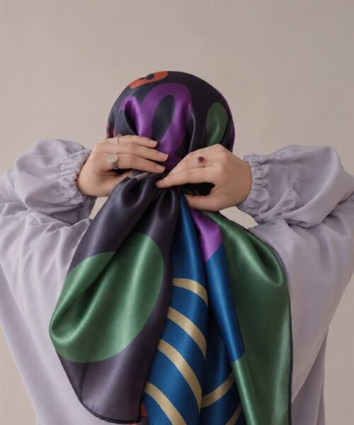 Alternative view of Kade Scarf in Gumdrop