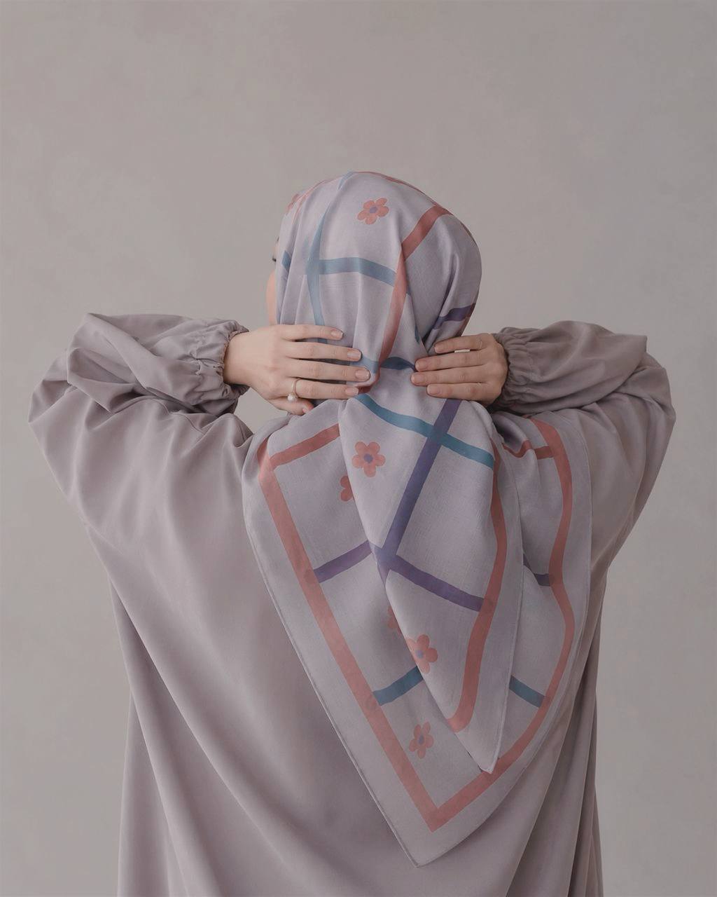 Kade Scarf in Macaron Sketch
