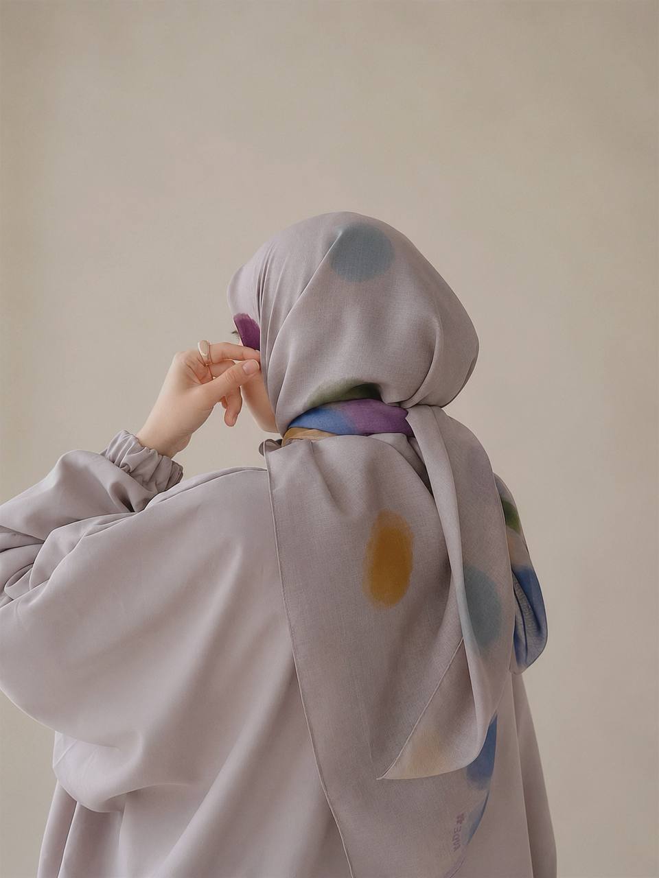 Kade Scarf in Polka Bloom