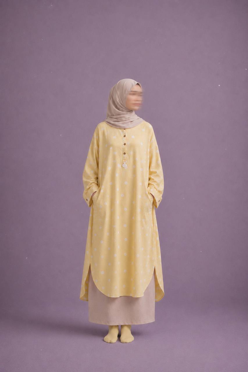 Gamis in Custard