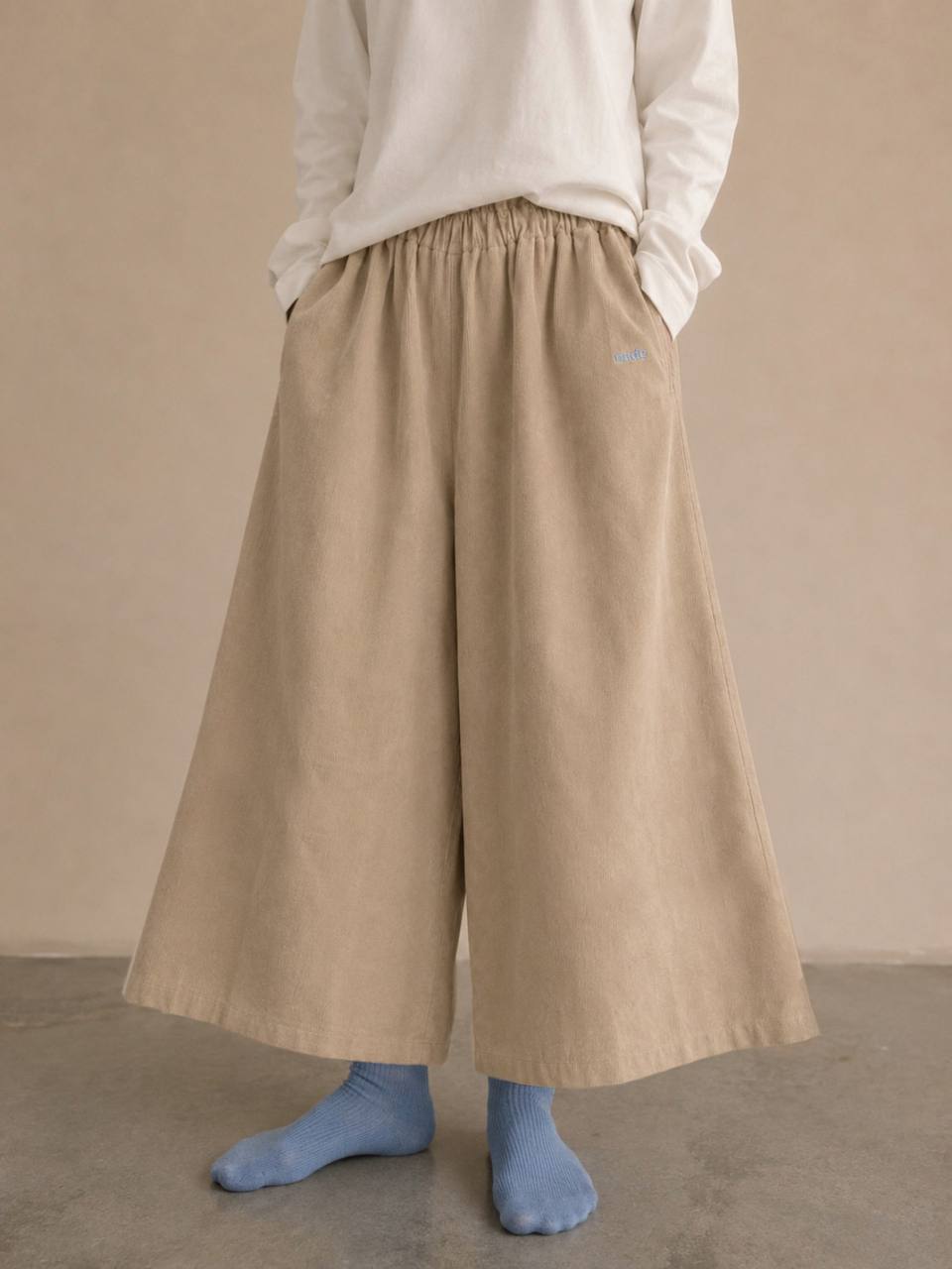 Molly in Oats - Image 2