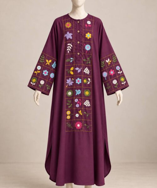 Alternative view of Mukhawar in Plum Berry