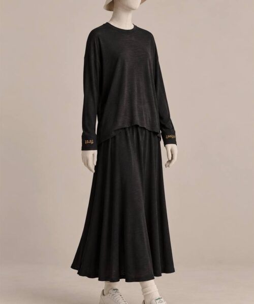 Alternative view of Poppy First Things First (Black)
